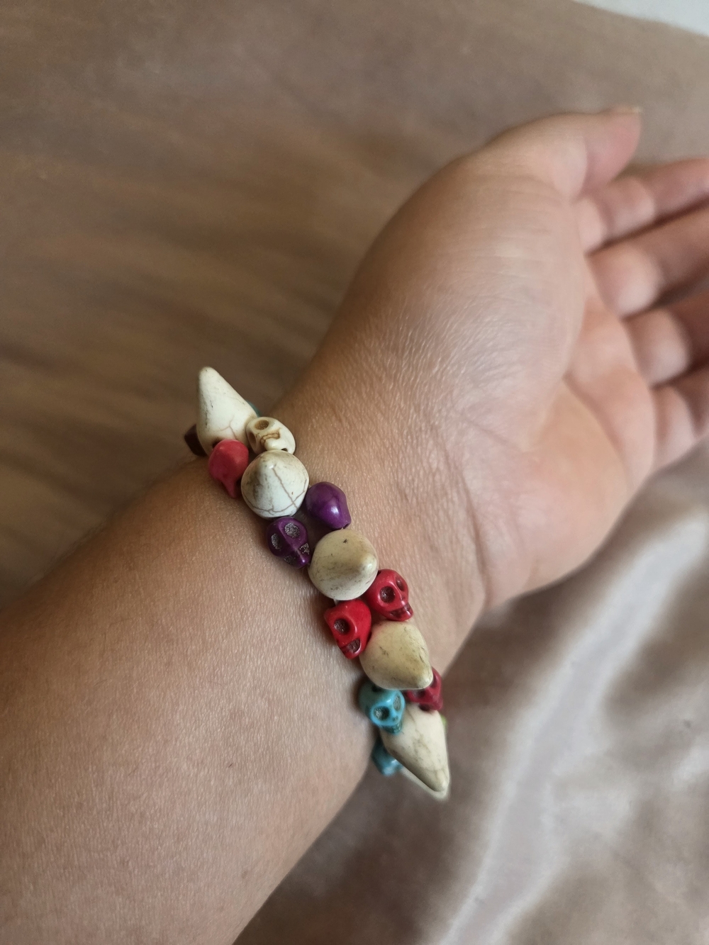 Multicolor Mini Head Skull Bead Plastic Bracelet "Day Of The Dead"